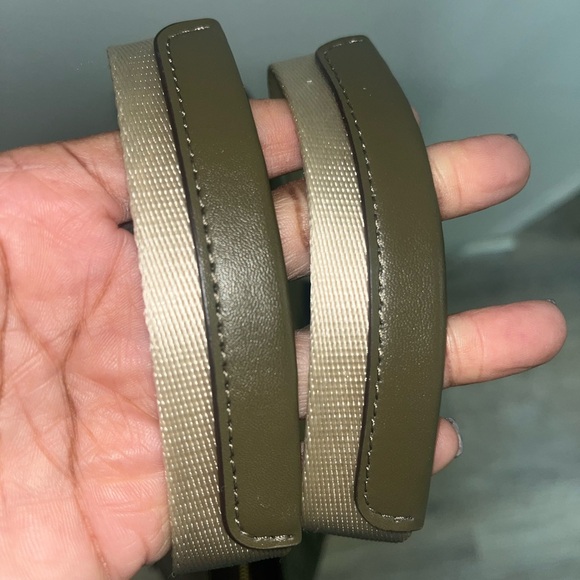 Michael Kors Nylon Olive Tote EUC - Picture 3 of 9